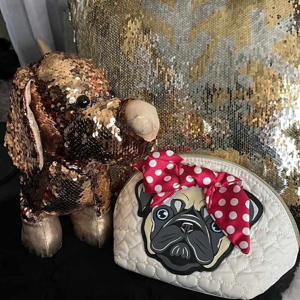 Polka Dot Bow Pug Quilted Heart Kitsch Makeup/Small Bag Betsey Johnson.Dog Pug
